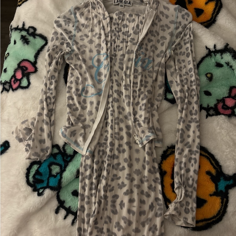 I.AM.GIA Gray Patterned Zip-Up Top